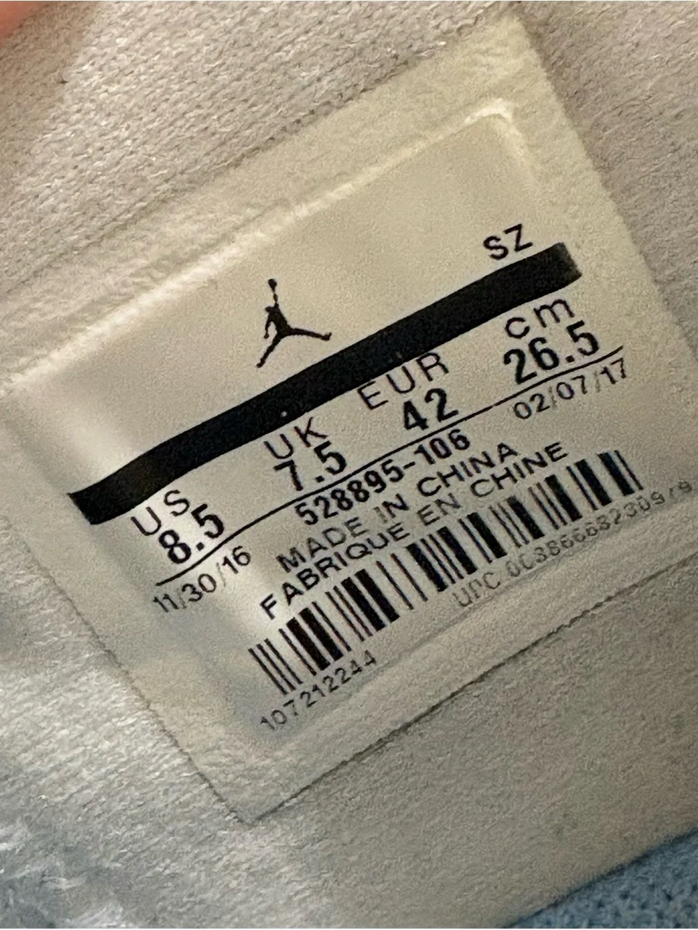 Jordan 11 Retro Low UNC 2017 Sneakers - Picture 7 of 8